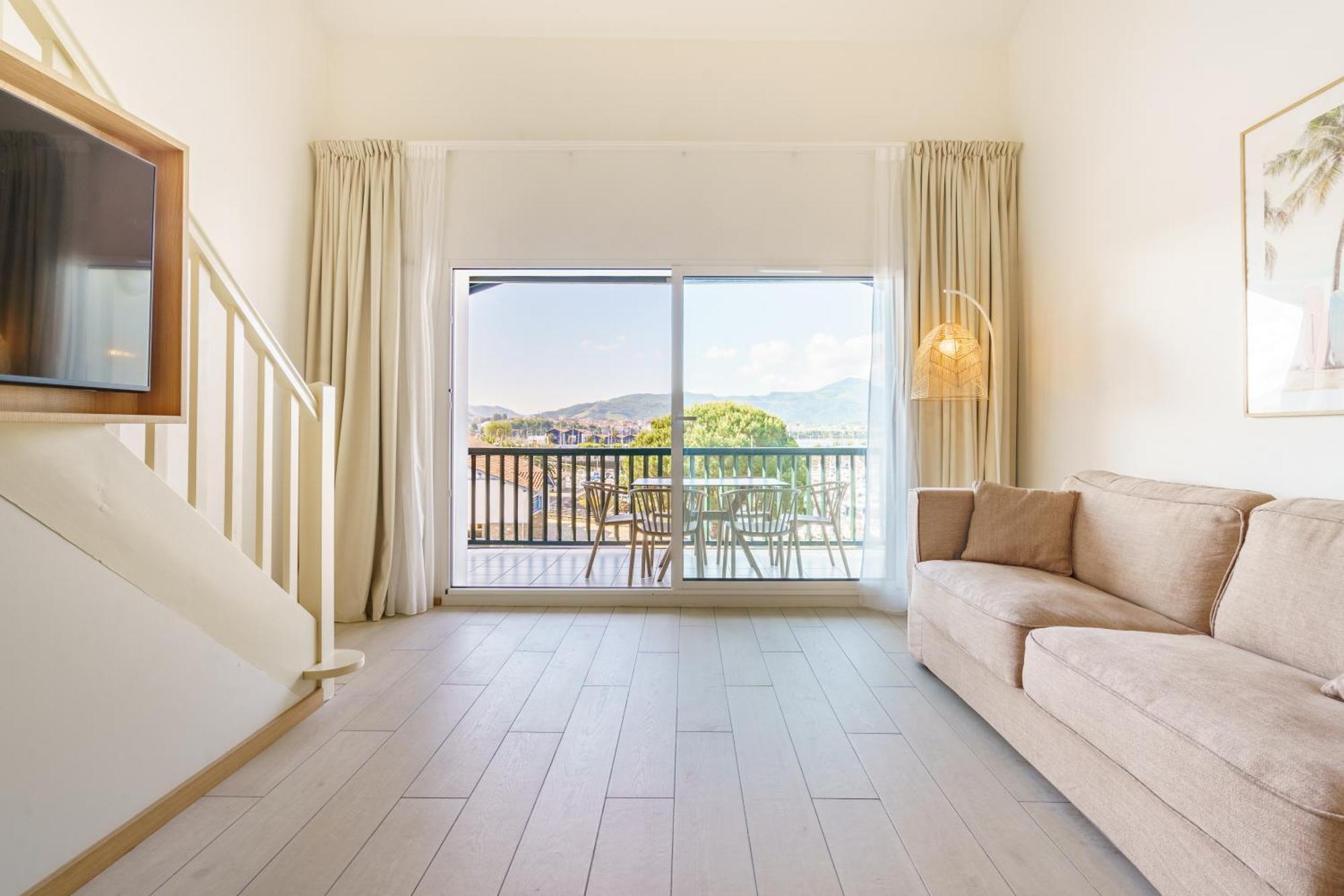 Residence Ibaia - Piscine & Spa Hendaye Ngoại thất bức ảnh